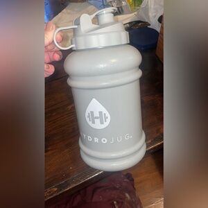 Grey hydro jug